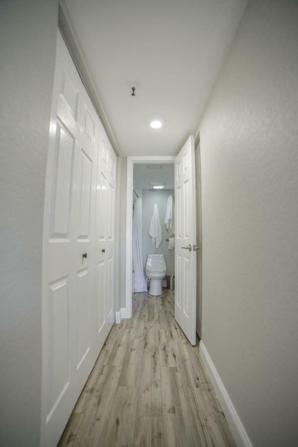 Townhouse At San Remo Leilighet Clearwater Beach Eksteriør bilde